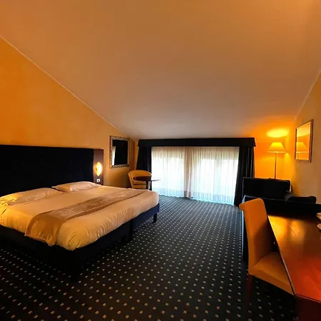 Maria 4* Дезенцано-дель-Гарда